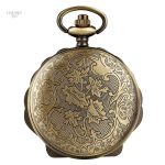 Accessoire féminin vintage avec motif coquillage