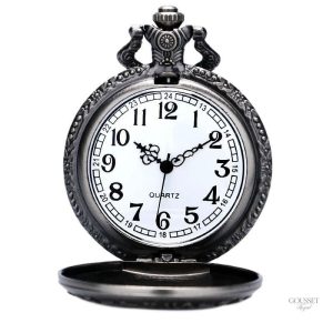 Montre à gousset au design gothique unique